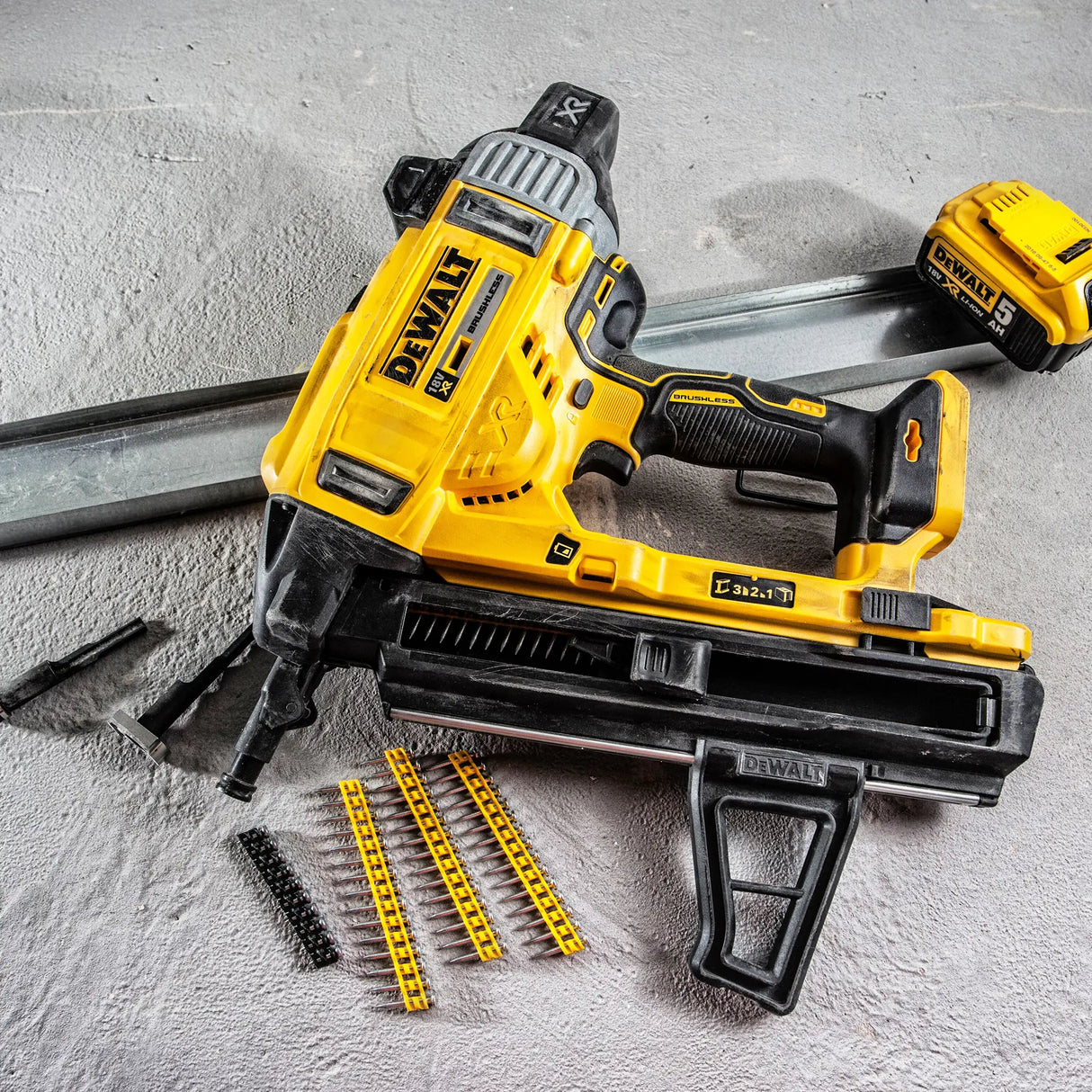 Chiodatrice Dewalt DCN890N-QW 18V