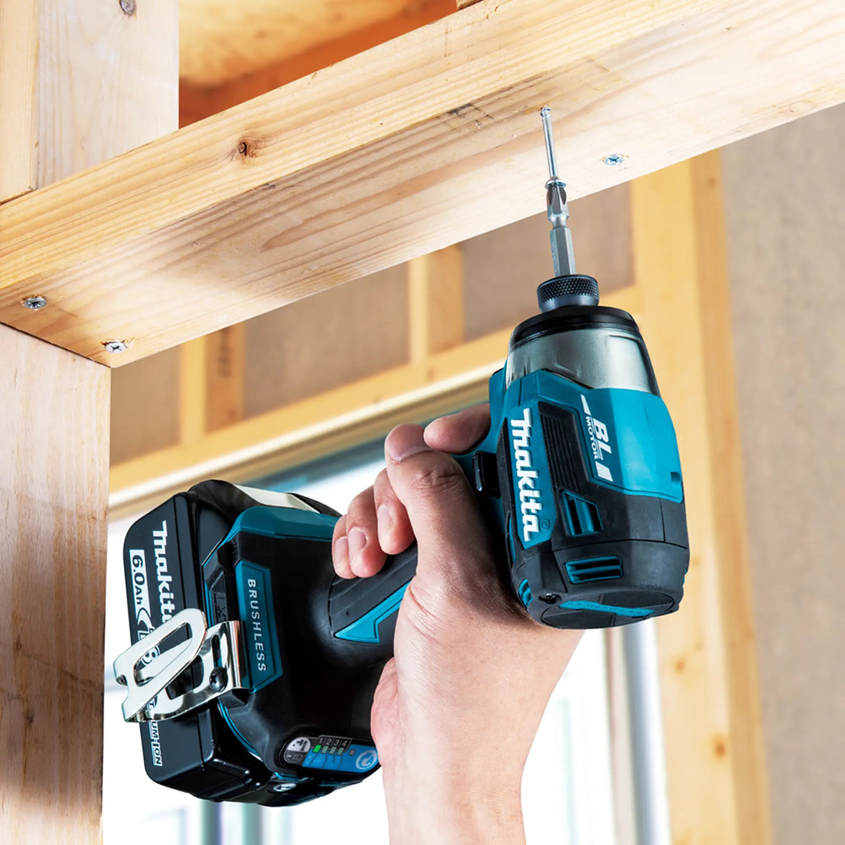 Avvitatore a Impulsi Makita DTD173ZJ 18V