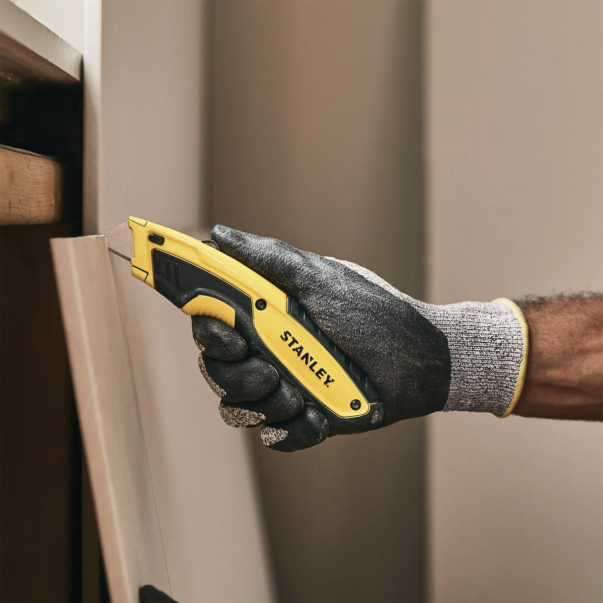 Coltello Premium Stanley a lama retrattile