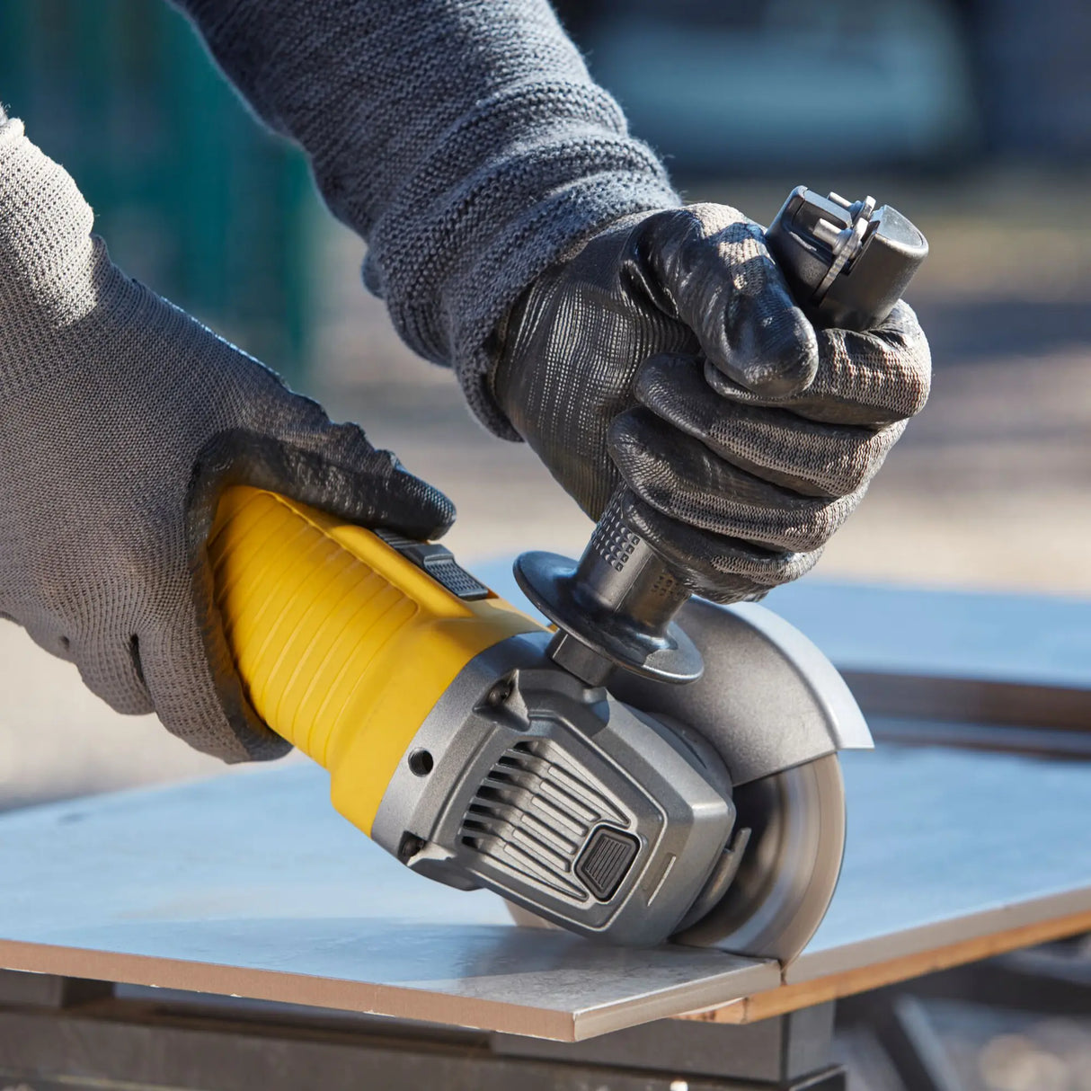 Winkelschleifer Stanley FMEG210-QS 850W