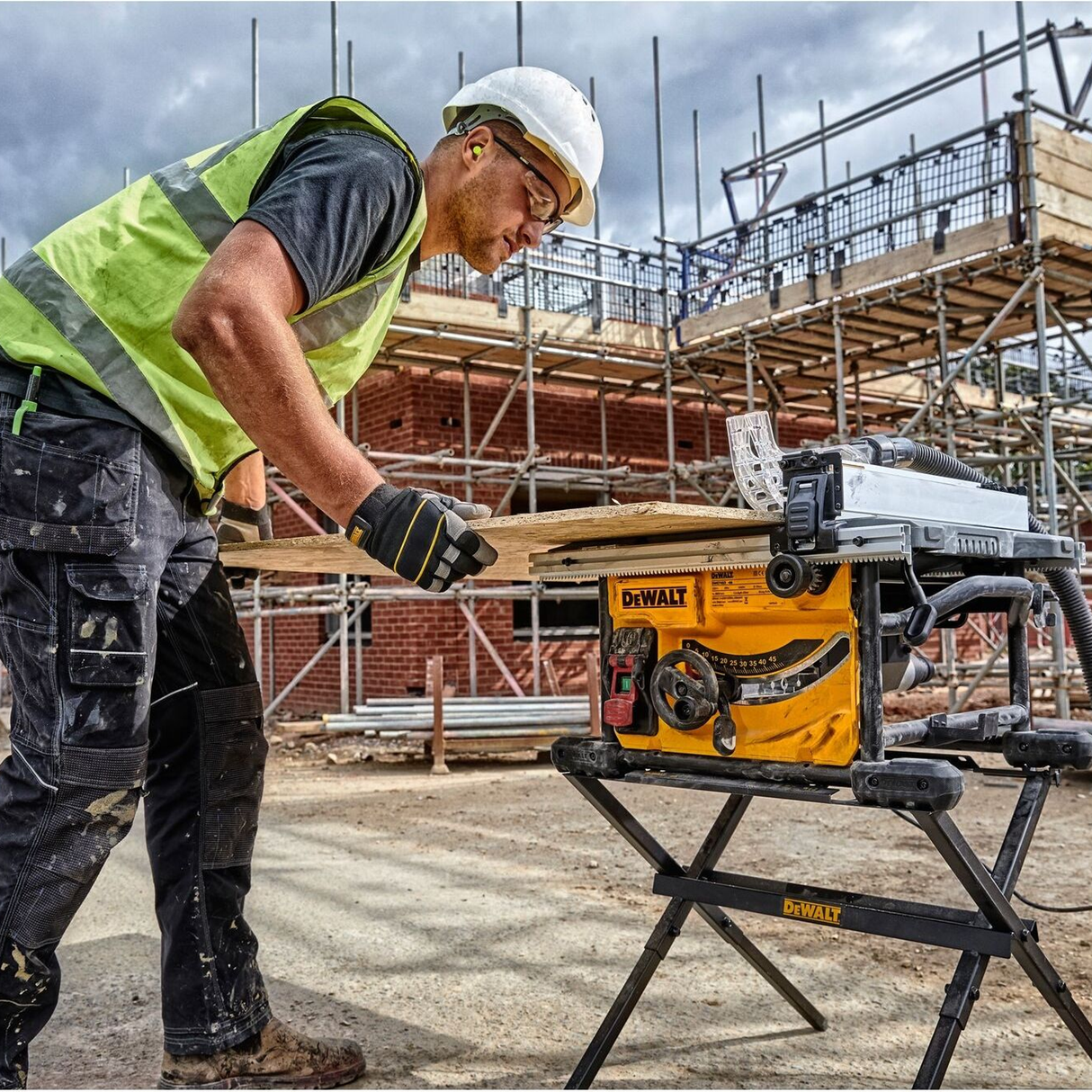 DWE7485-QS - Tischkreissäge Dewalt DWE7485-QS 210mm 1850W - Bild 3