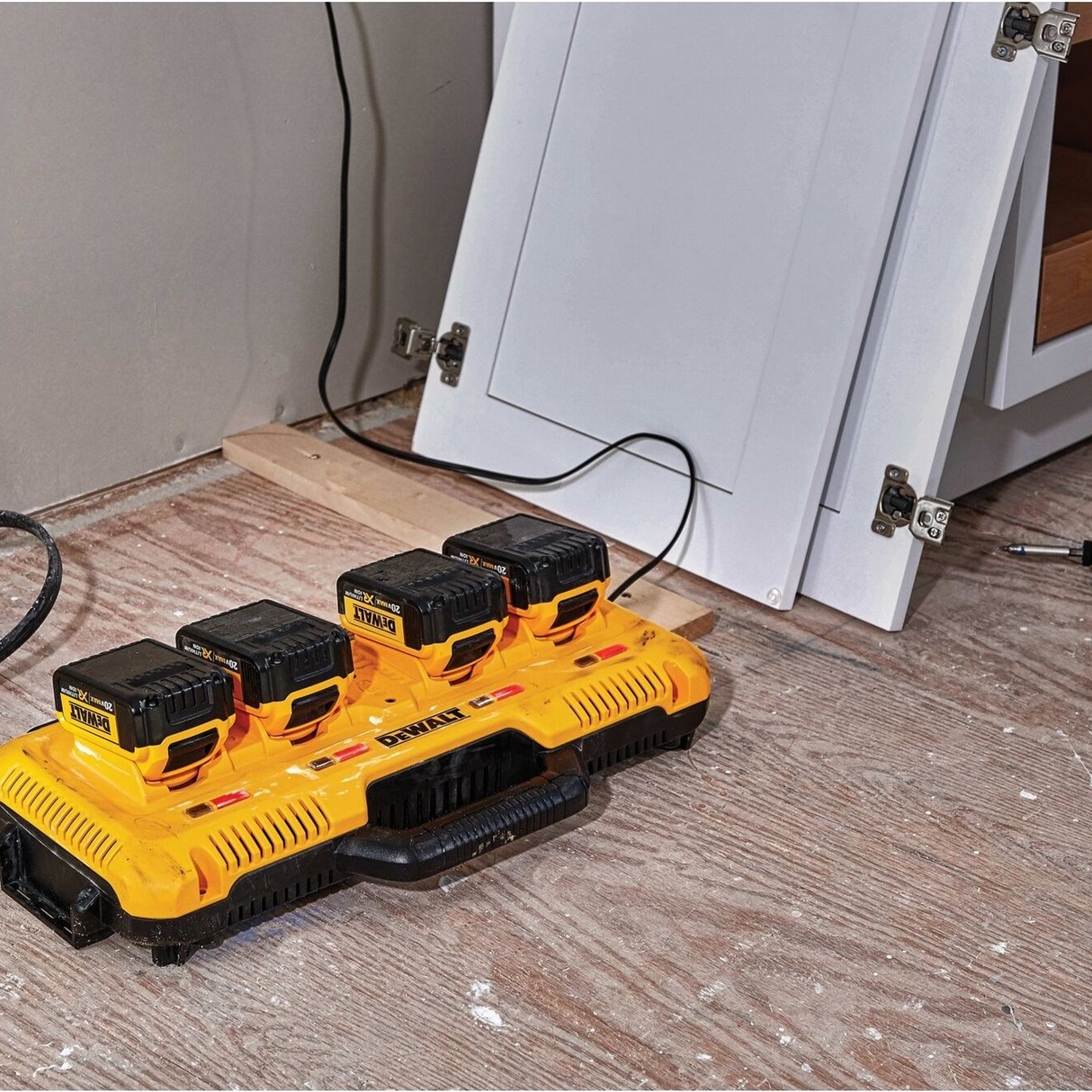 DCB104-QW - Akkuladegerät Dewalt DCB104-QW 8Ah - Bild 10