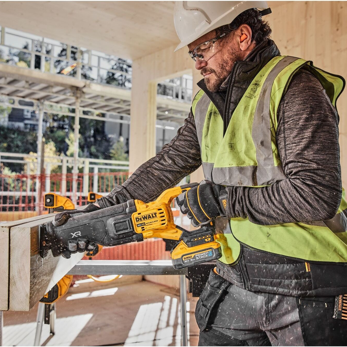 Sega Universale Dewalt DCS386H2T-QW 18V 5Ah Brushless