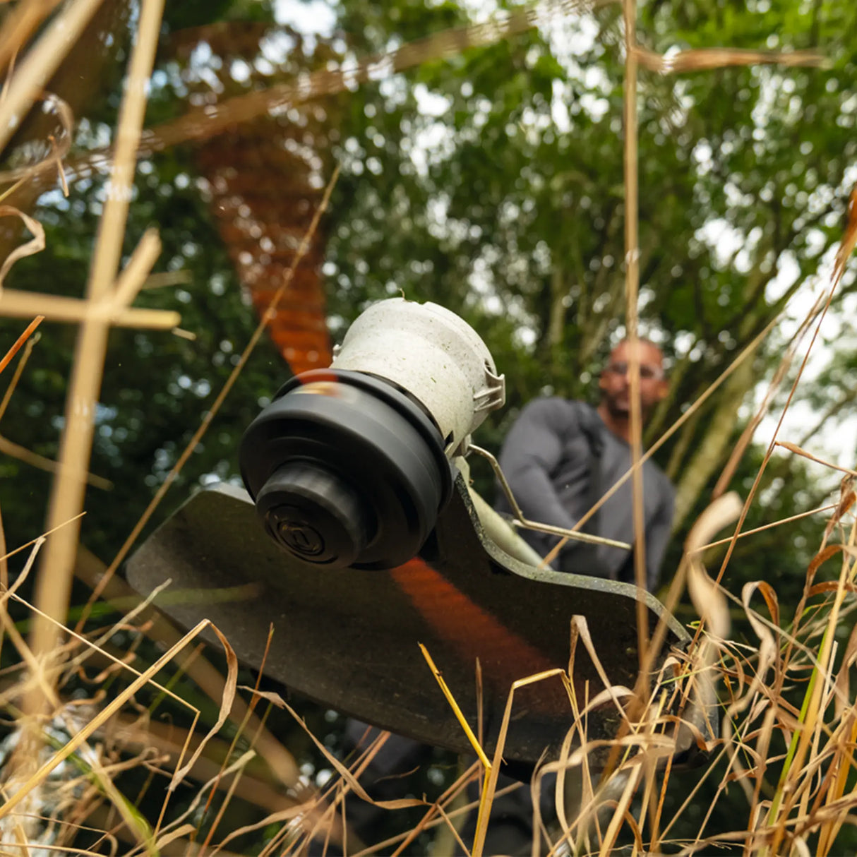 Tagliabordi a batteria Bosch GRT 18V-40