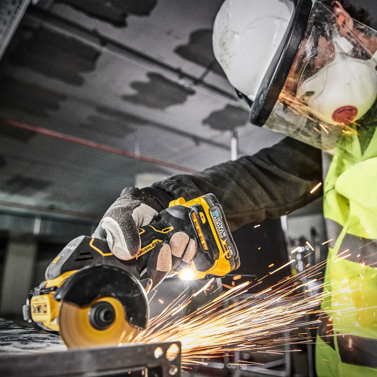 Mini-Gehrungssäge Dewalt DCS438N-XJ 18 V