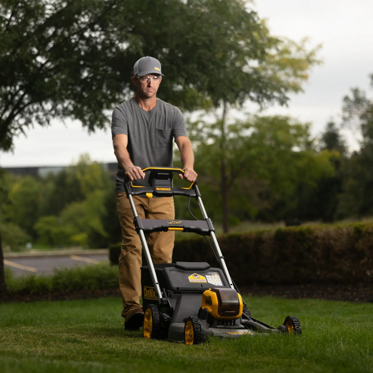 Schieberasenmäher Dewalt DCMWP500N-XJ 54V