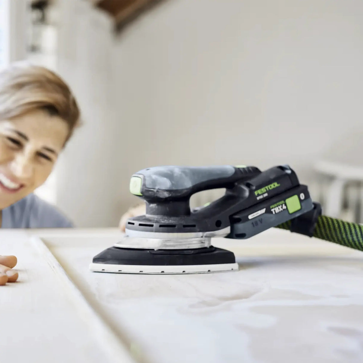 Levigatrice Delta Festool DTSC 200 18V