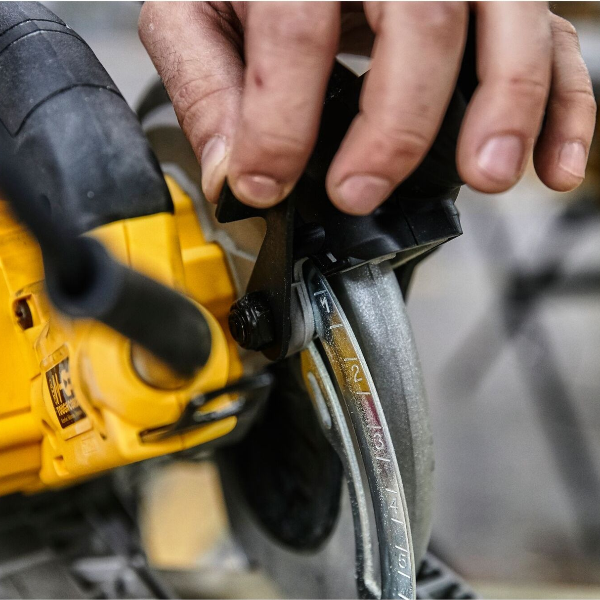 DWE576K-QS - Kreissäge Dewalt DWE576K-QS 1600W - Bild 6