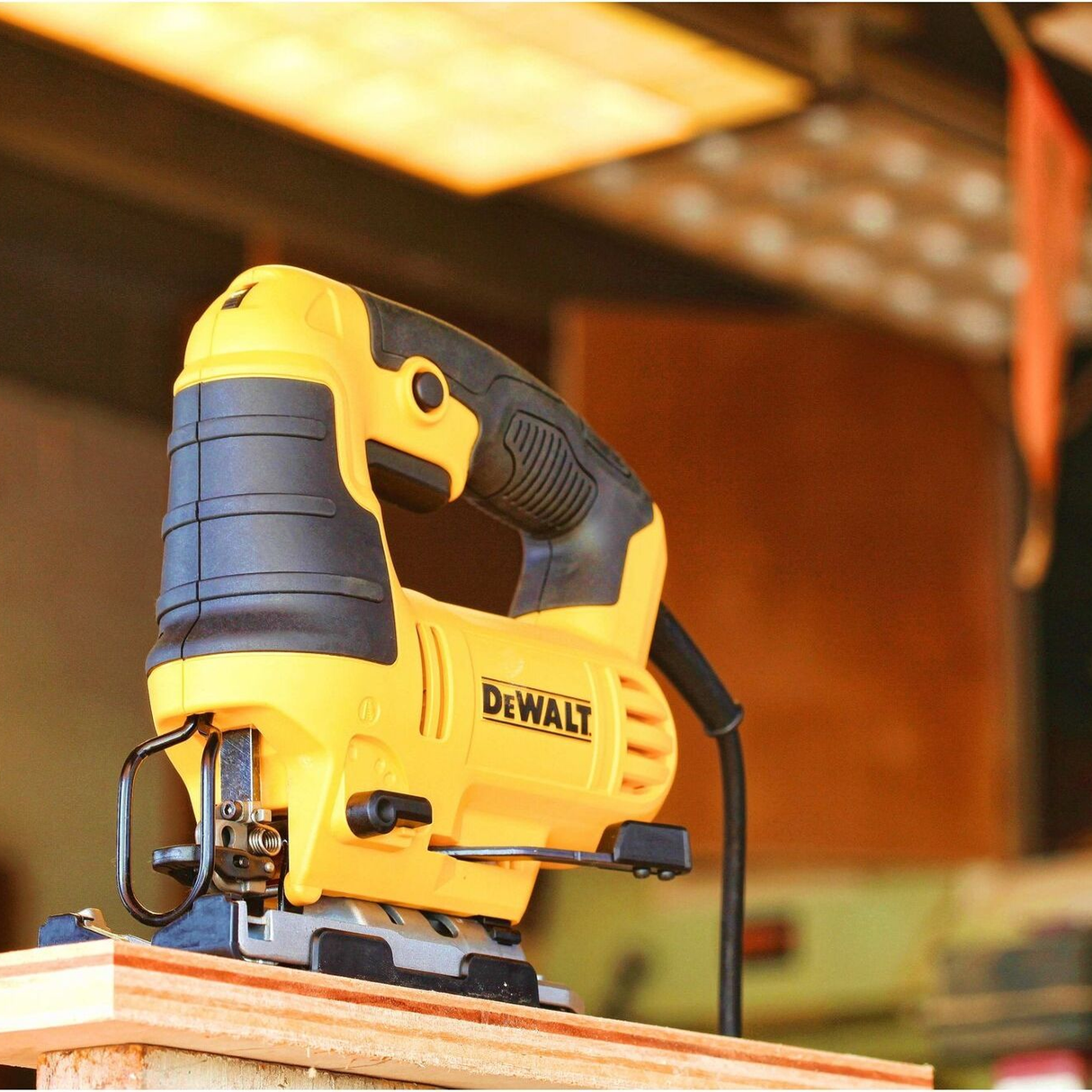 Seghetto Alternativo Dewalt DWE349-QS 650W