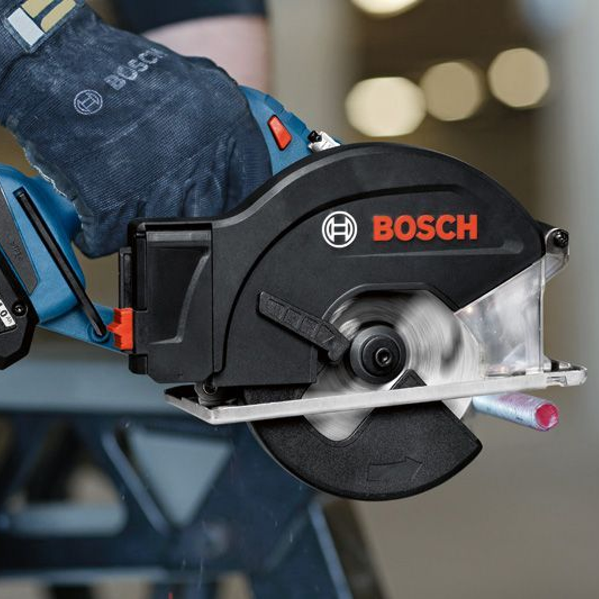 Sega Circolare Bosch GKM 18V-50 18V