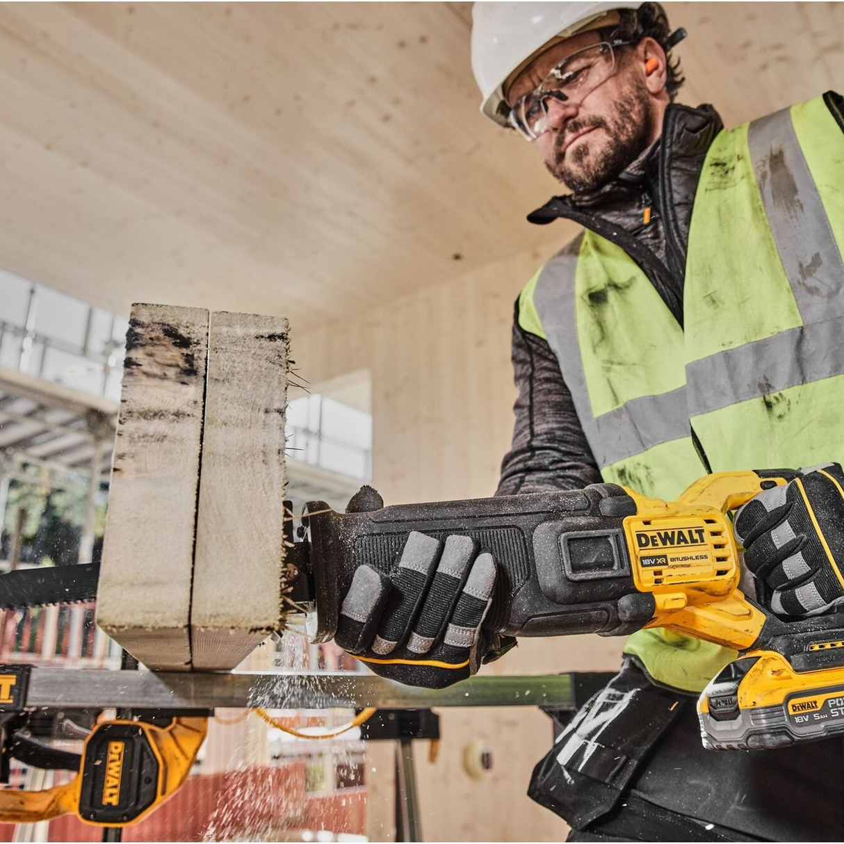 DCS386H2T-QW - Säbelsäge Dewalt DCS386H2T-QW 18V 5Ah Bürstenloser Motor - Bild 3